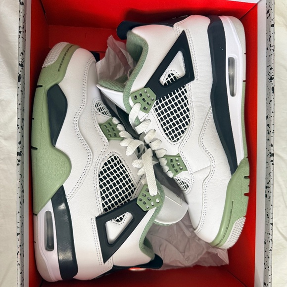 Air Jordan 4 – Lightly Worn | Excellent Condition 👟🔥 - Picture 1 of 10